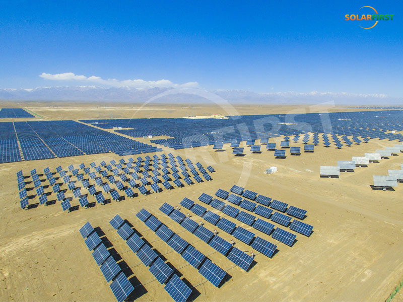 Projeto de Rastreamento de Eixo Único Plano de Ligação Xinjiang Hami 150KW