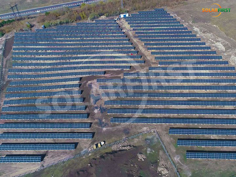 Projeto de usina terrestre de 2 MW na Armênia