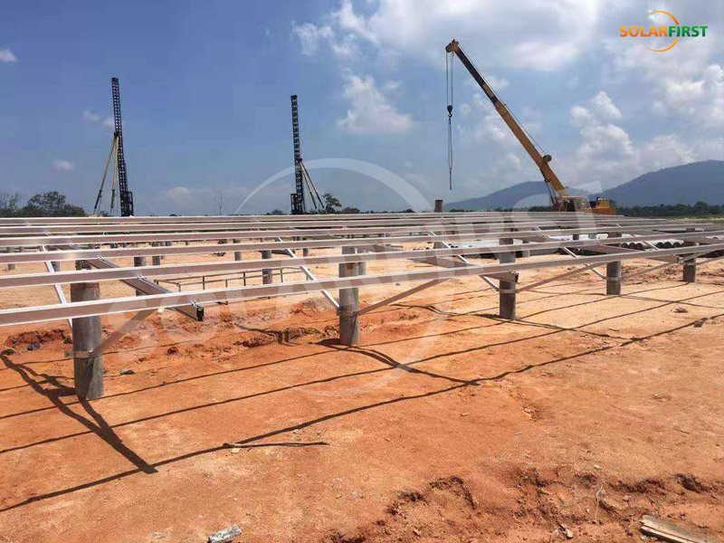 Projeto de suporte de estacas giratórias de 13 MWP na Malásia