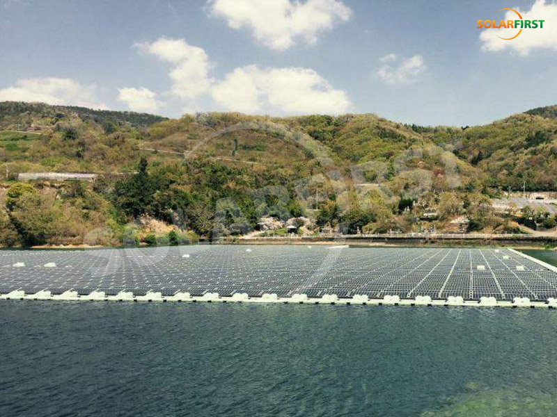 Projeto de usina fotovoltaica flutuante de 5 MWp no Japão