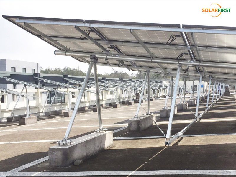 Projeto de rastreador de inclinação Anhui Huangshan 120KW