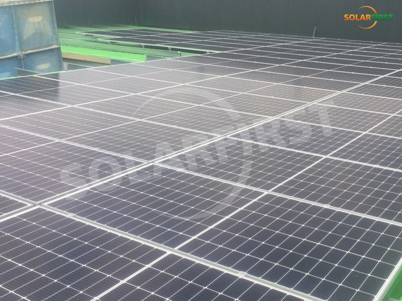 Projeto de usina de energia de telhado de 1 MWp na Malásia