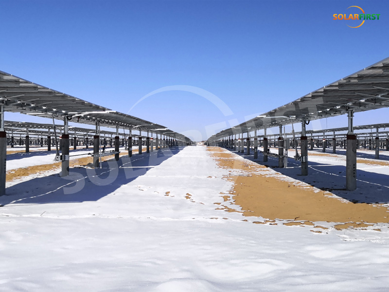 Projeto de rastreamento de eixo único plano de 20 MWp de Shaanxi